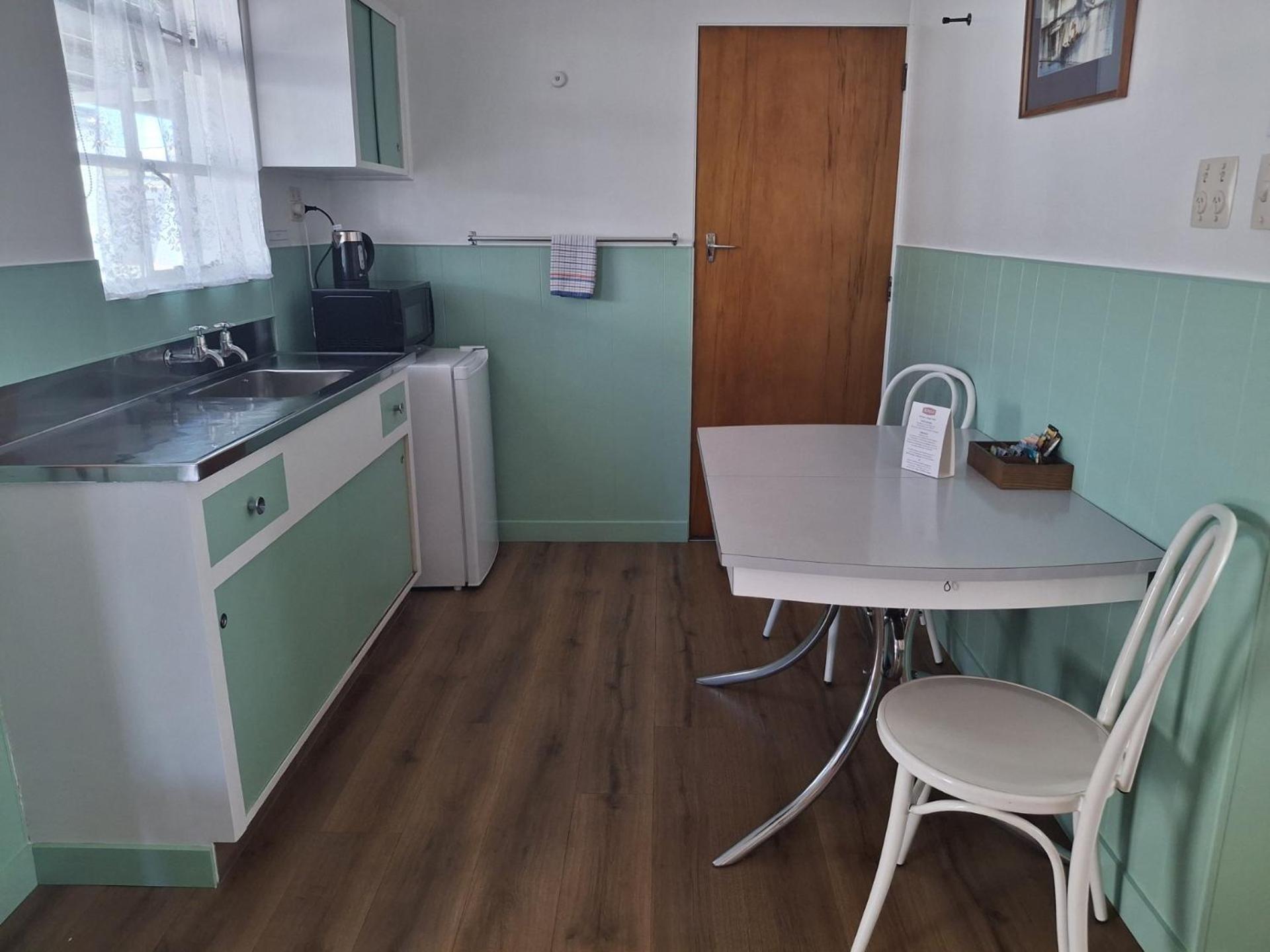 Bings Motel Бленем Экстерьер фото